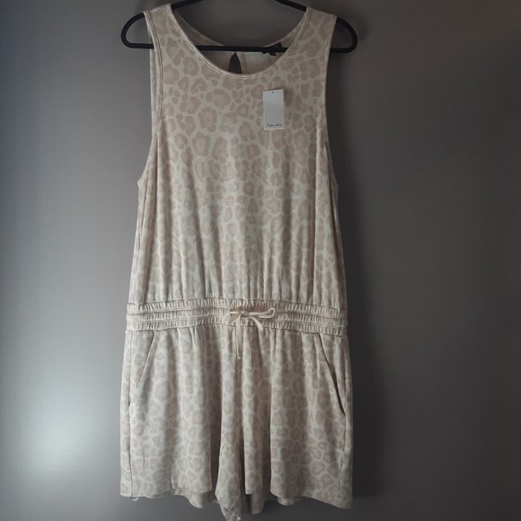 Splendid Animal Print Cream Romper One-Piece Short-Top Combo | NWT! Large - Picture 1 of 15